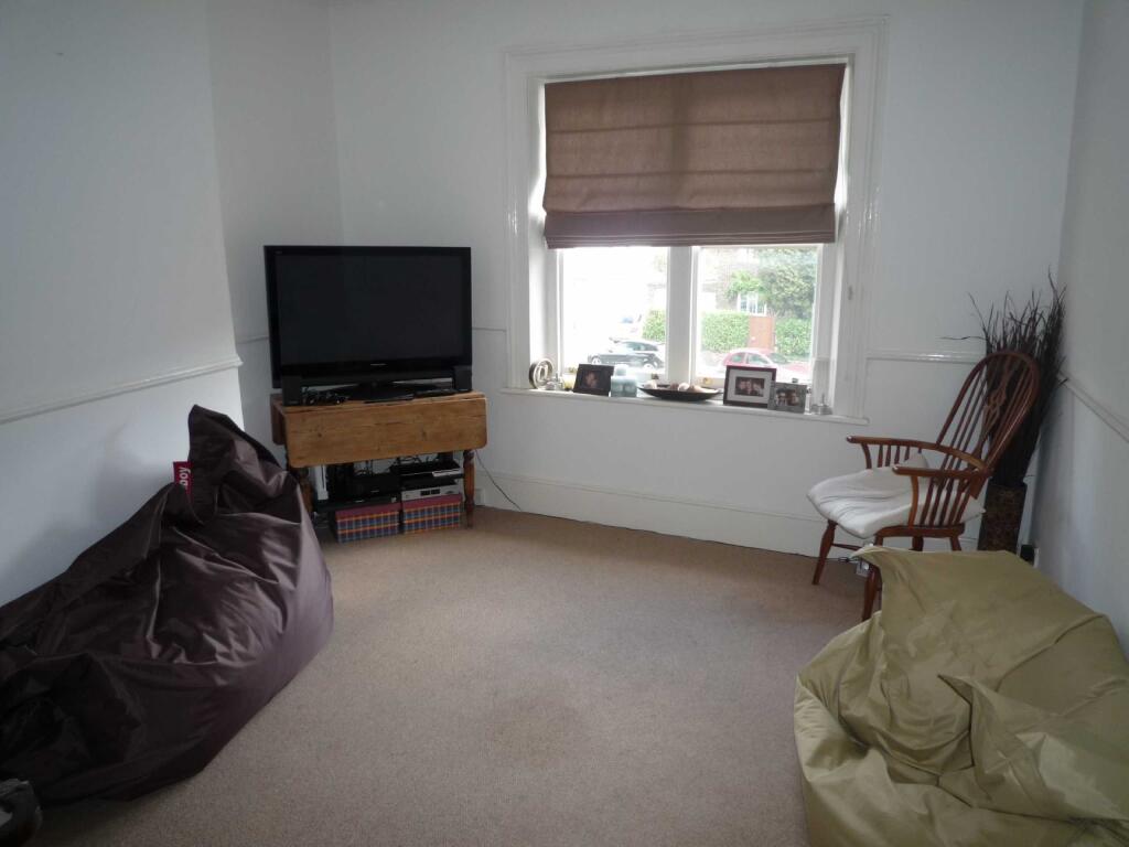 Photo 02