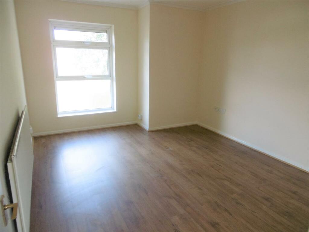 Lounge.JPG