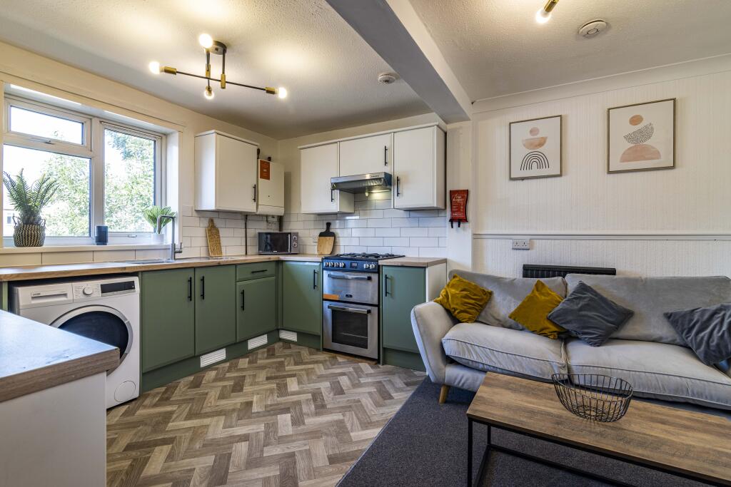 113HermitStreet-13.jpg
