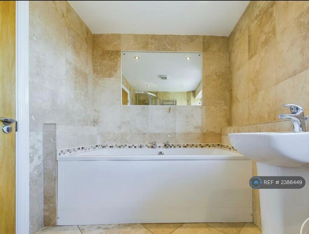 Main Bathroom