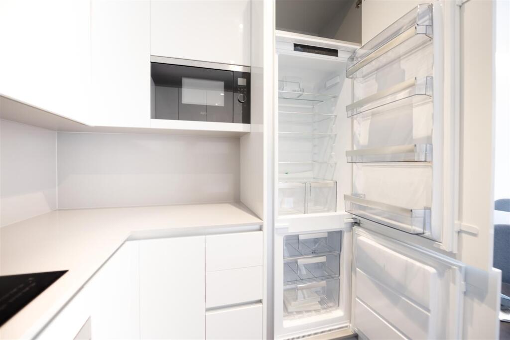 Kitchen           .jpg