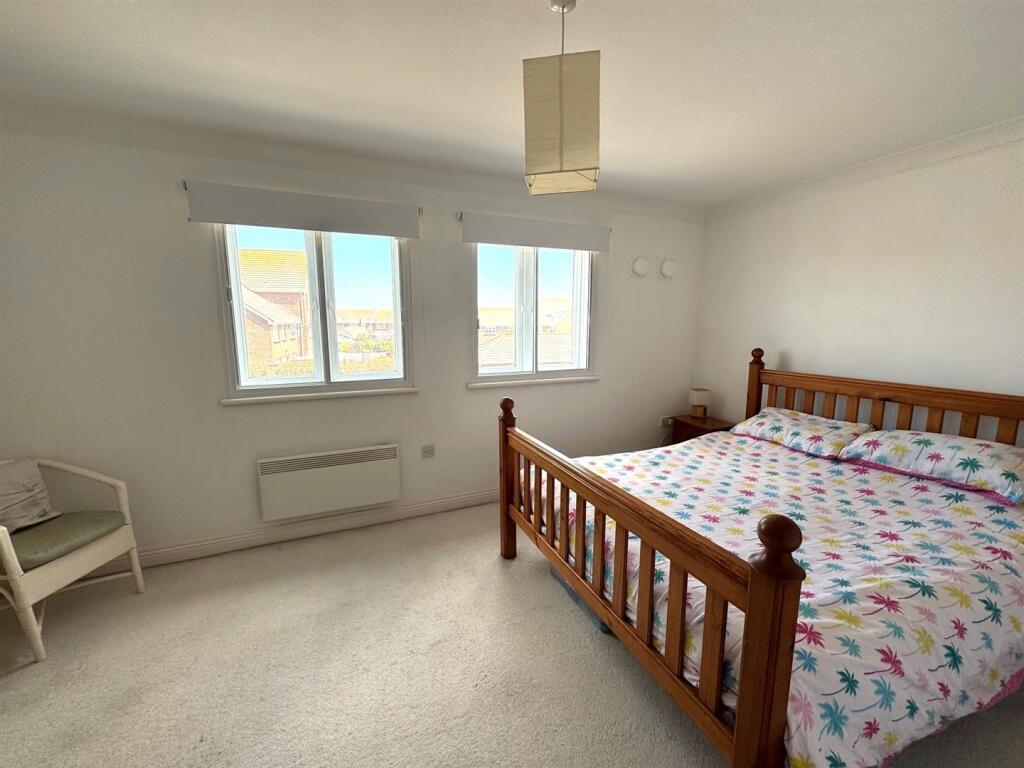 BEDROOM TWO.jpg