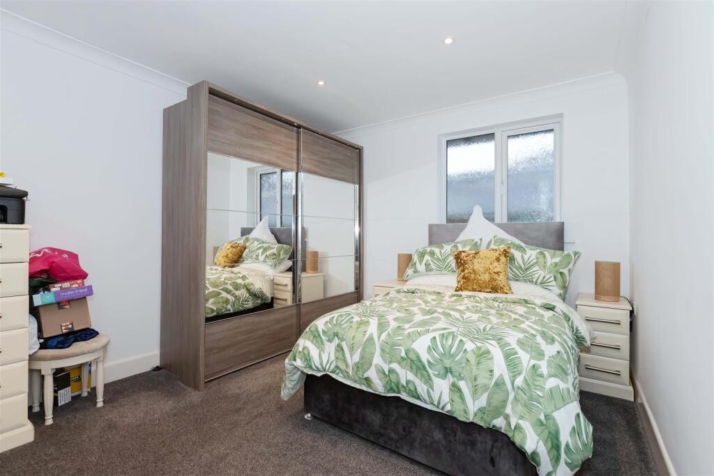 Central Avenue_27.jpg