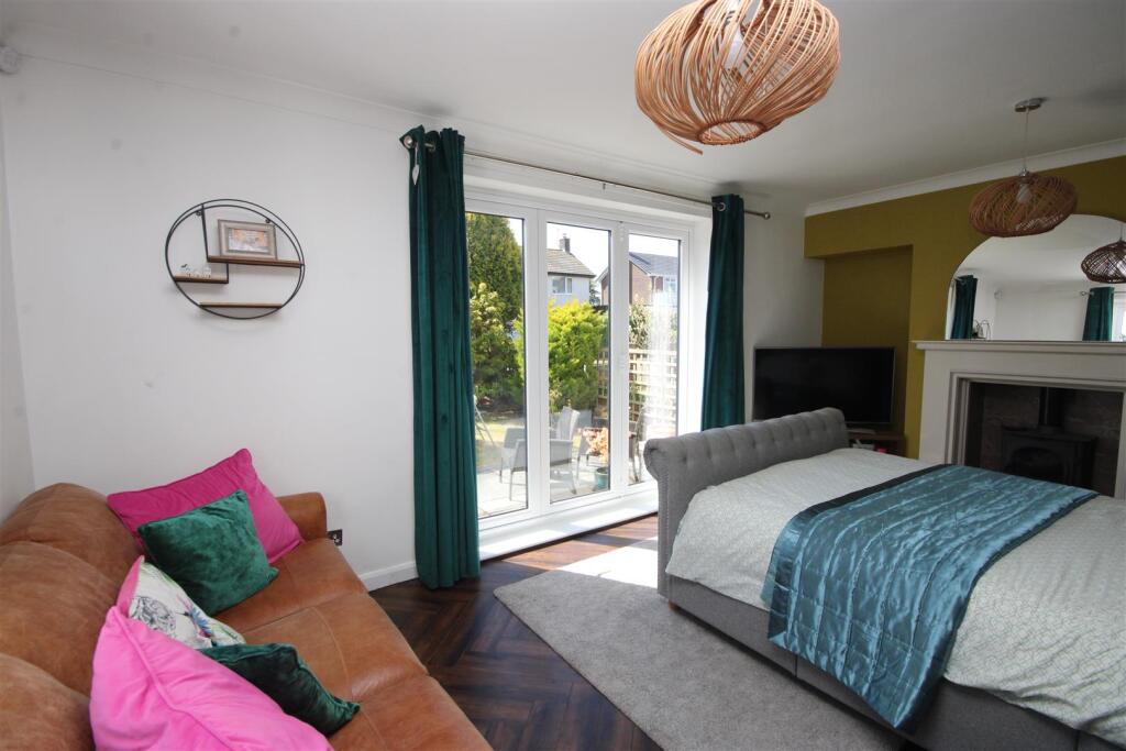 Family Room/Bedroom 4