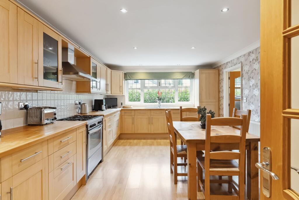 Kitchen / Breakfast room