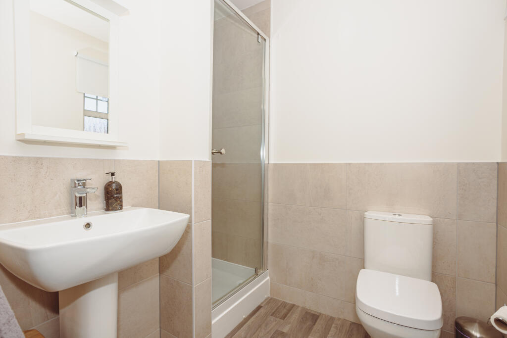 Bedroom One En-suite