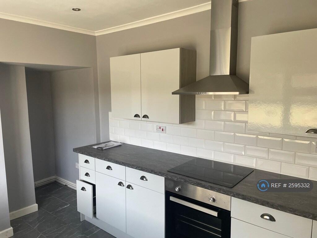 Kitchen 1