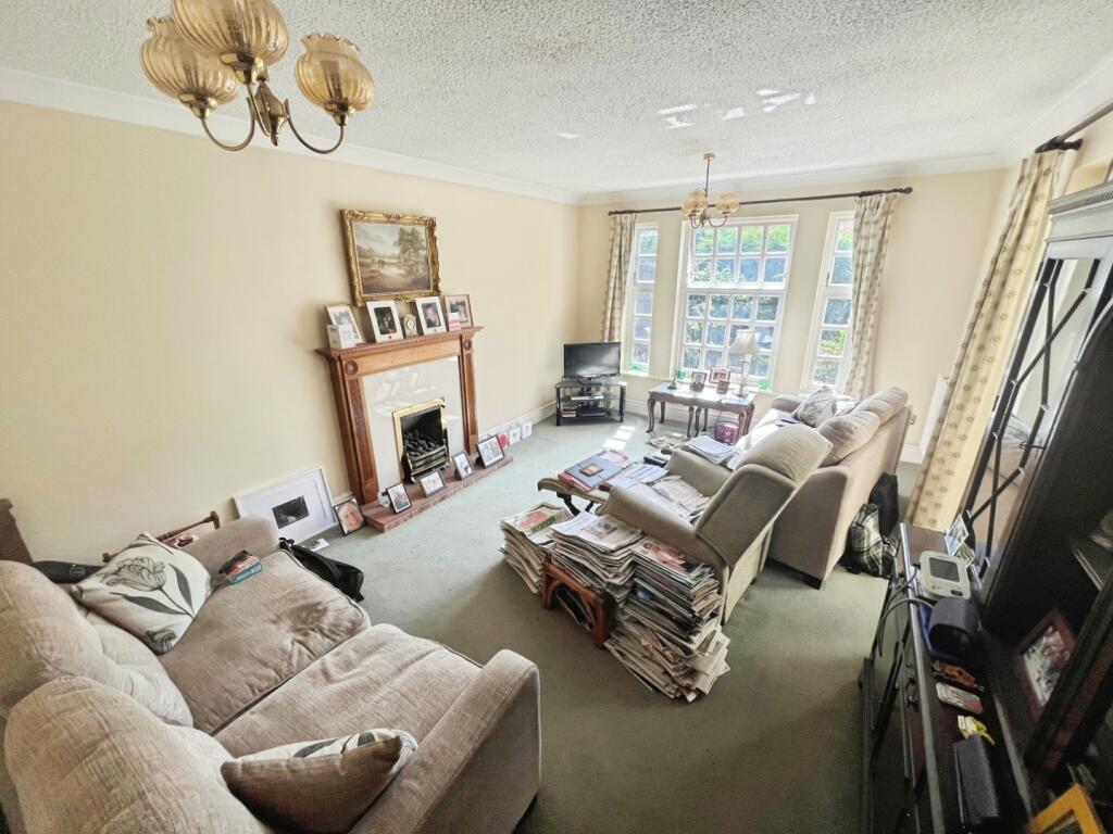 pbox-living_room-322841.jpg