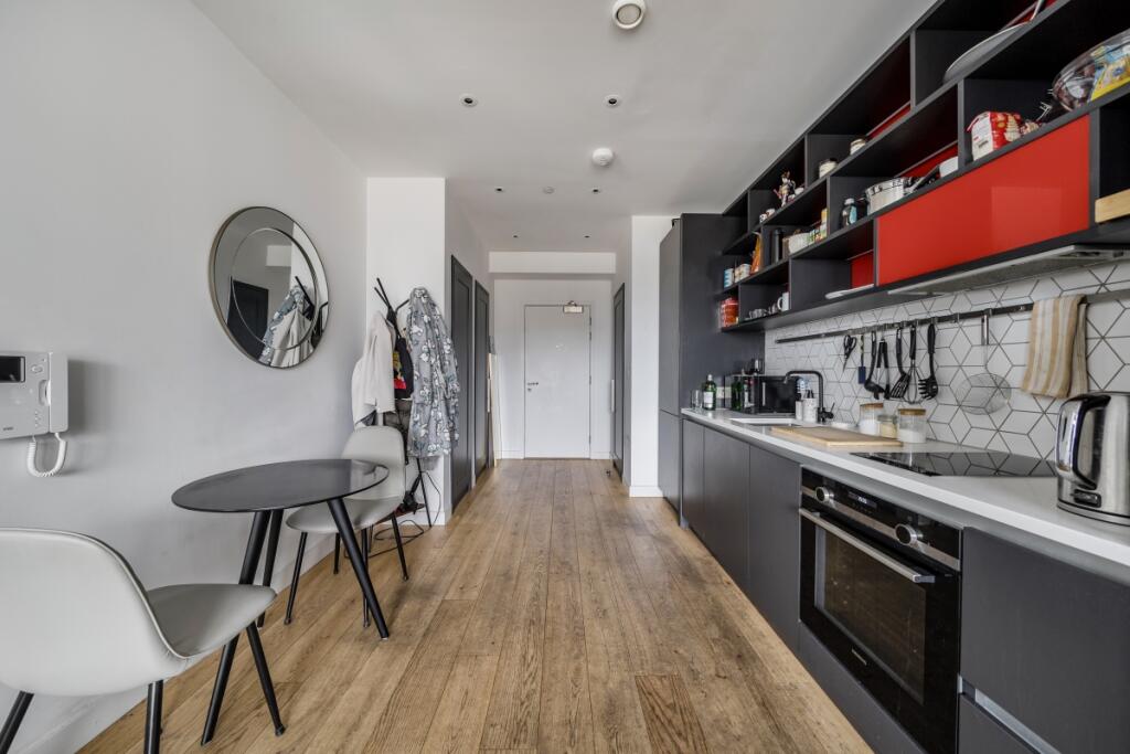 1333376-3-6890d22...