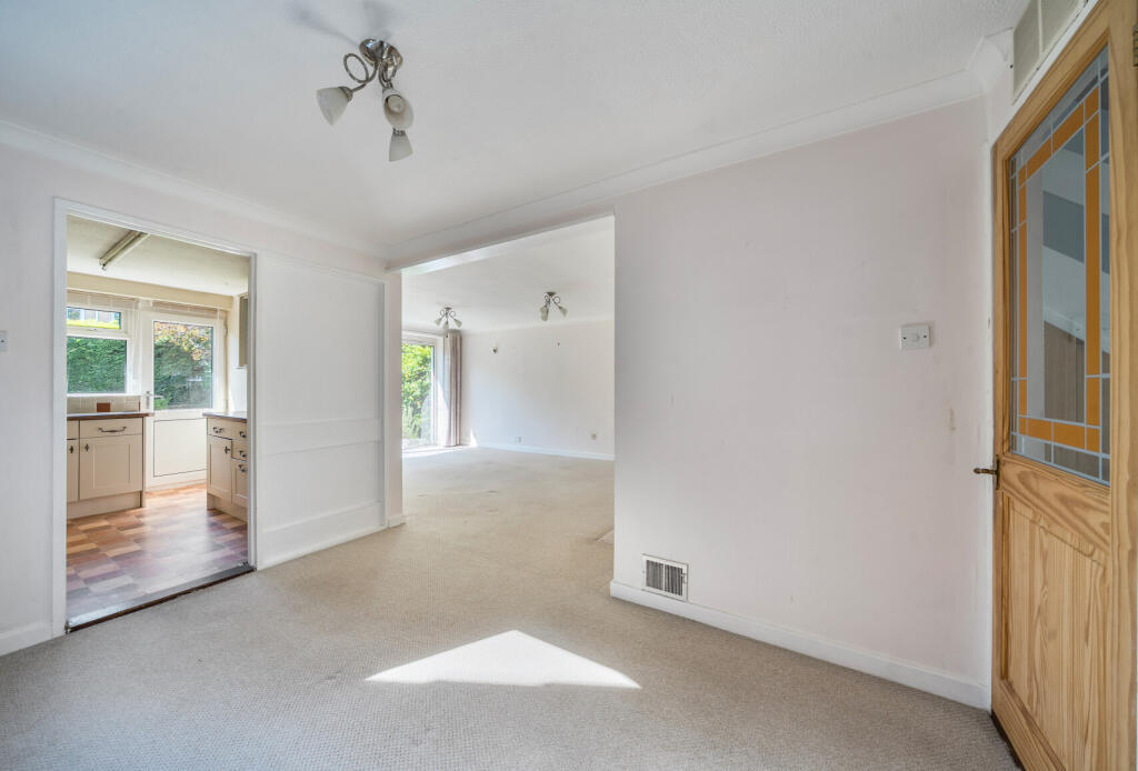 1358189-10-68cd55...