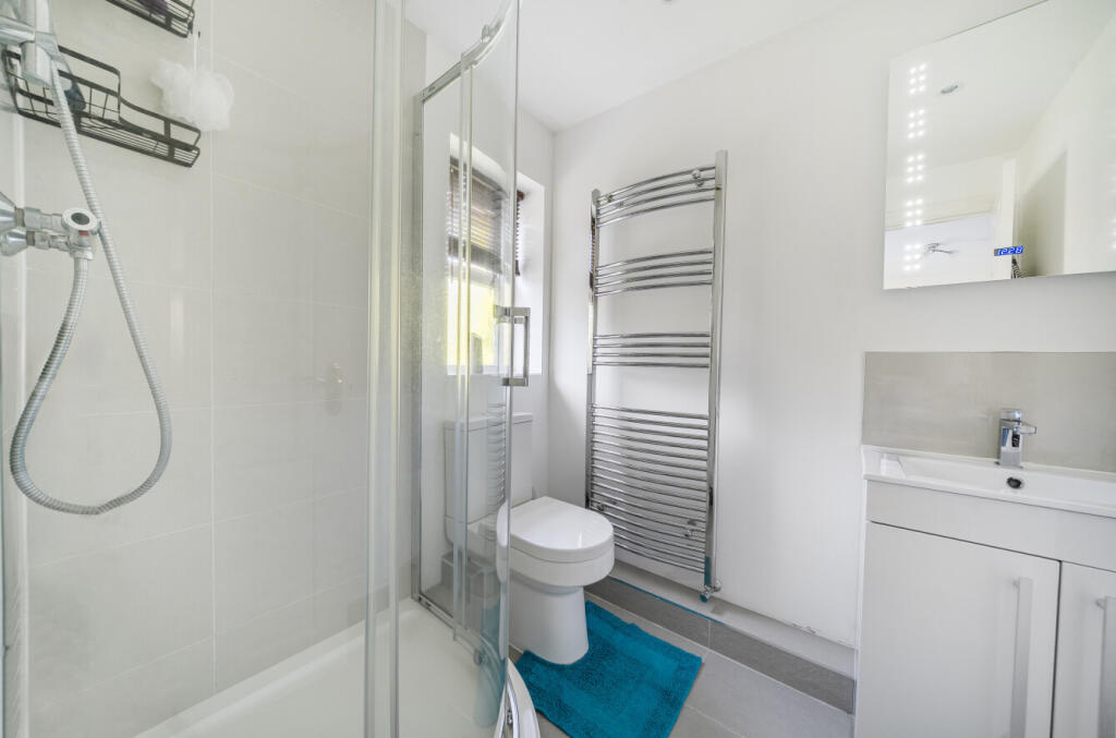 1355513-10-68c7e3...