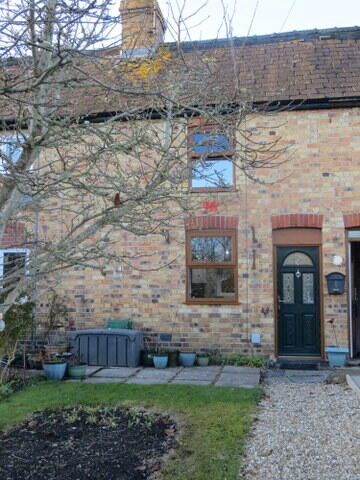 5 Severn Street, Main Street, Caersws, SY17 5DZ