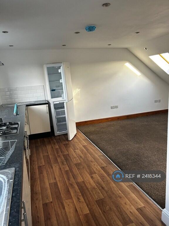 Large Kitchen/ Diner