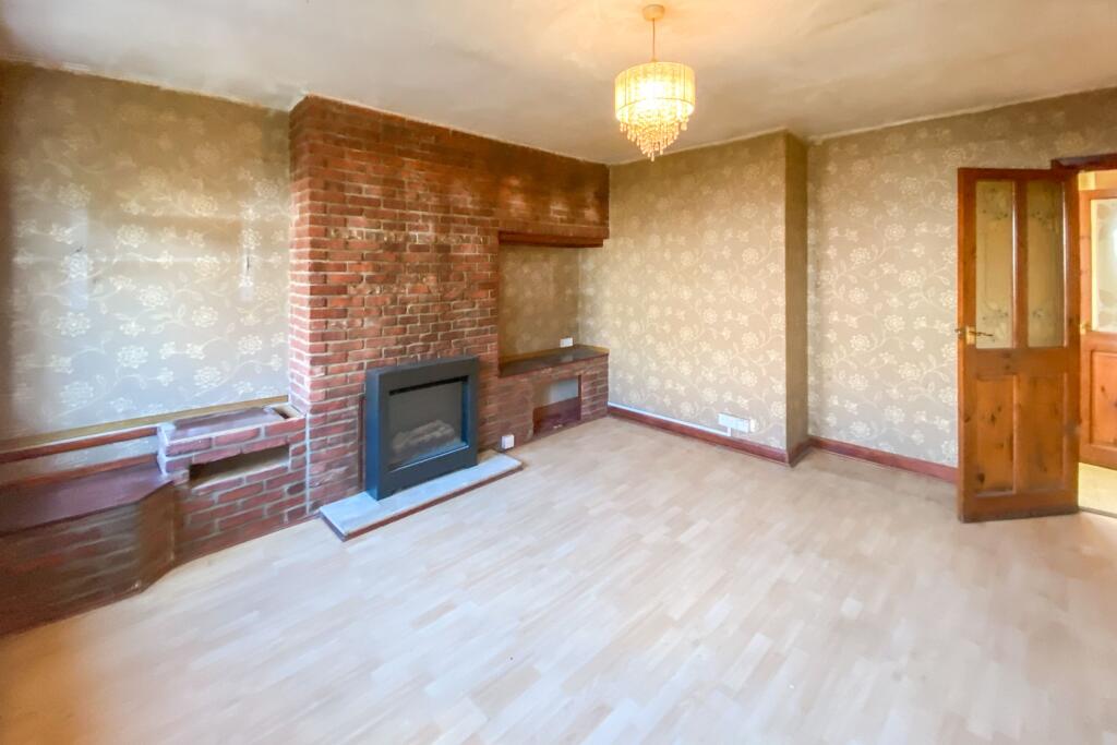 65 Woodlands Road, Chippenham, Wiltshire, SN14 0HQ