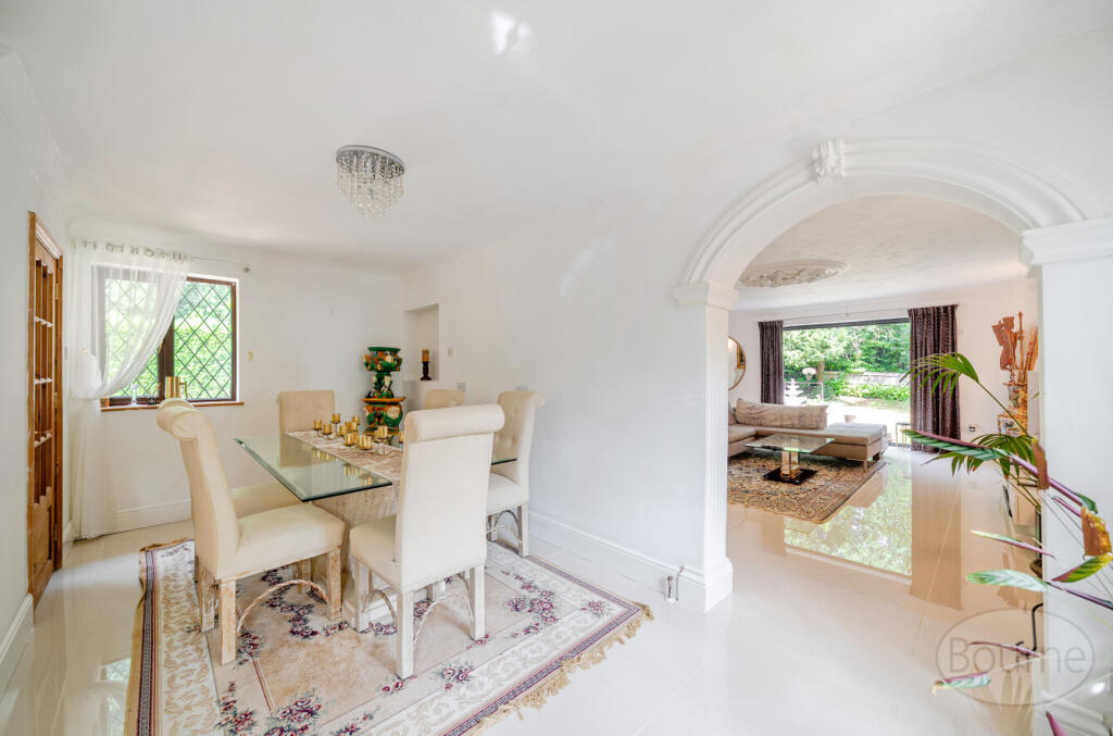 f6e2e90c-a4b9-421...