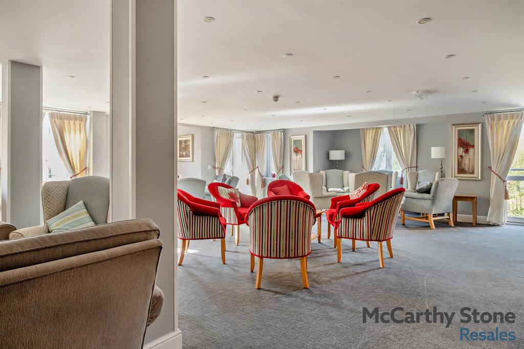 8642048-interior26-800.jpg