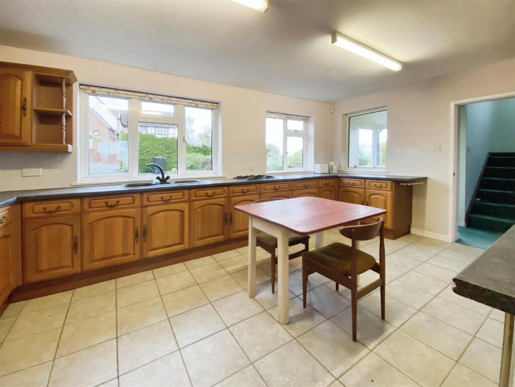 c4deecd1-image_picker_C07070FF-CA1F-4B14-9AA2-8DE2