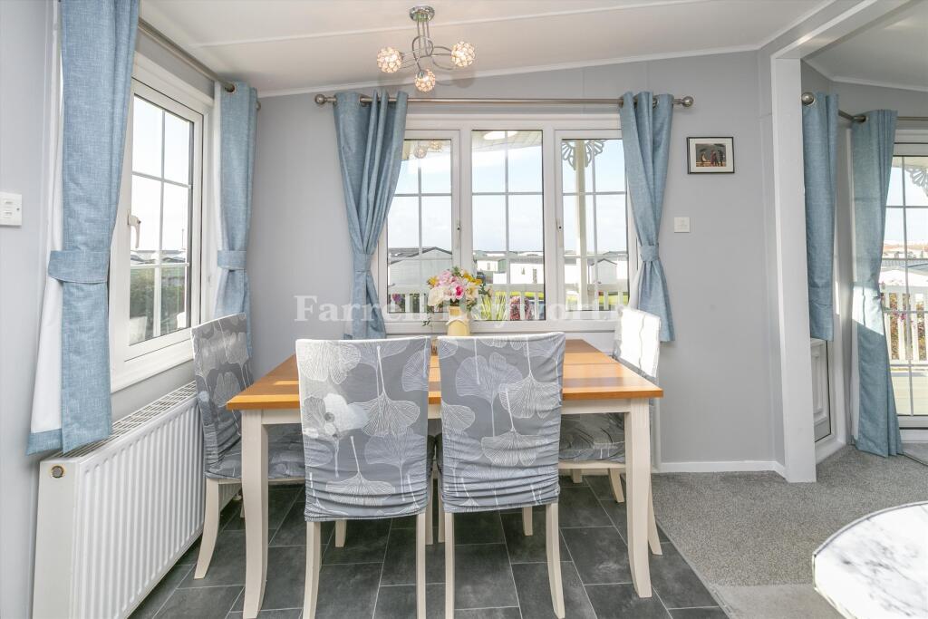 Kitchen diner view 3