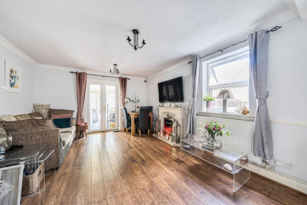 1350986-11-68c1b9...