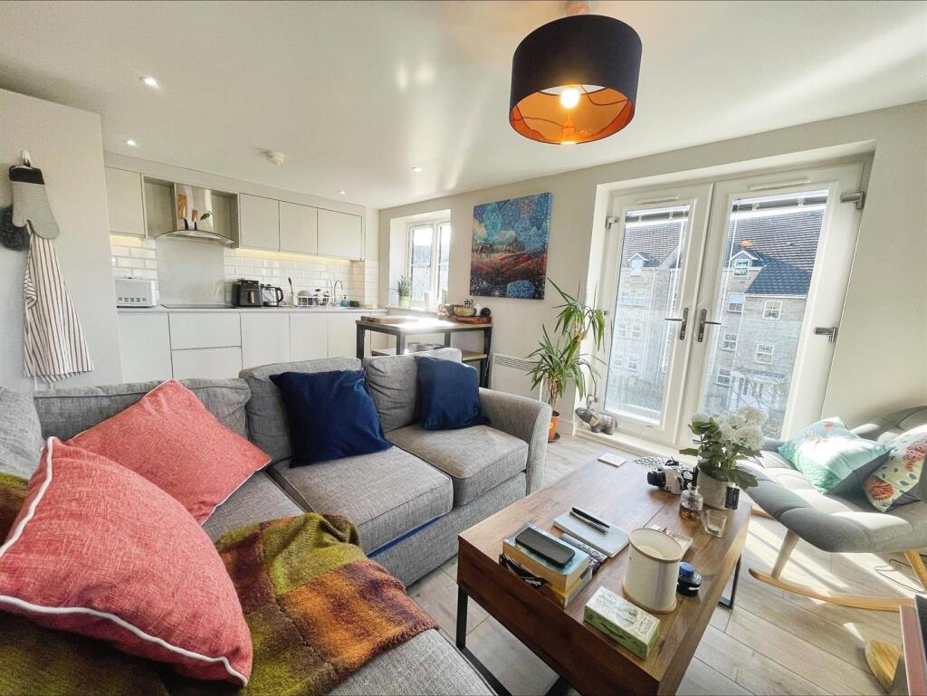 Dining / Living Room