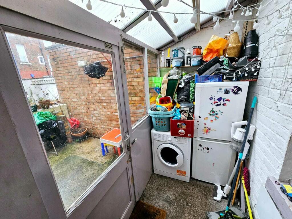 d4dbe4d2-e2ab-4698-b891-14ff3b650973