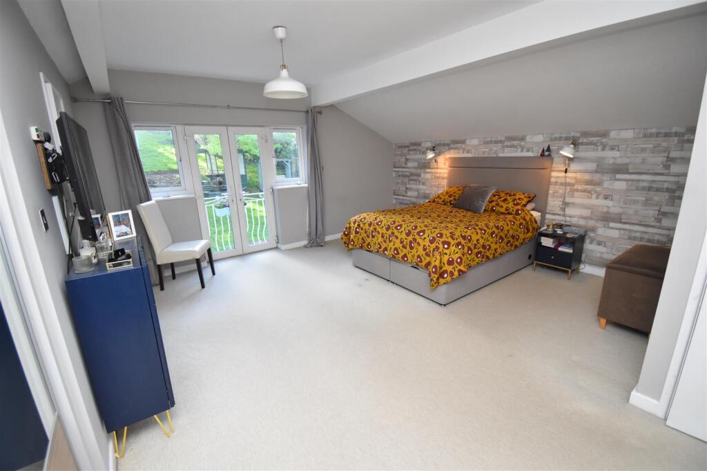 Bedroom One.JPG