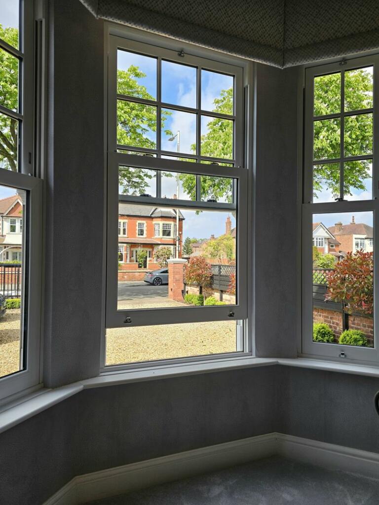 Feature Sash Windows