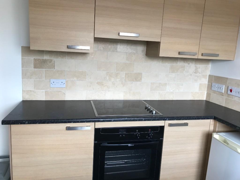 Kitchen (i)