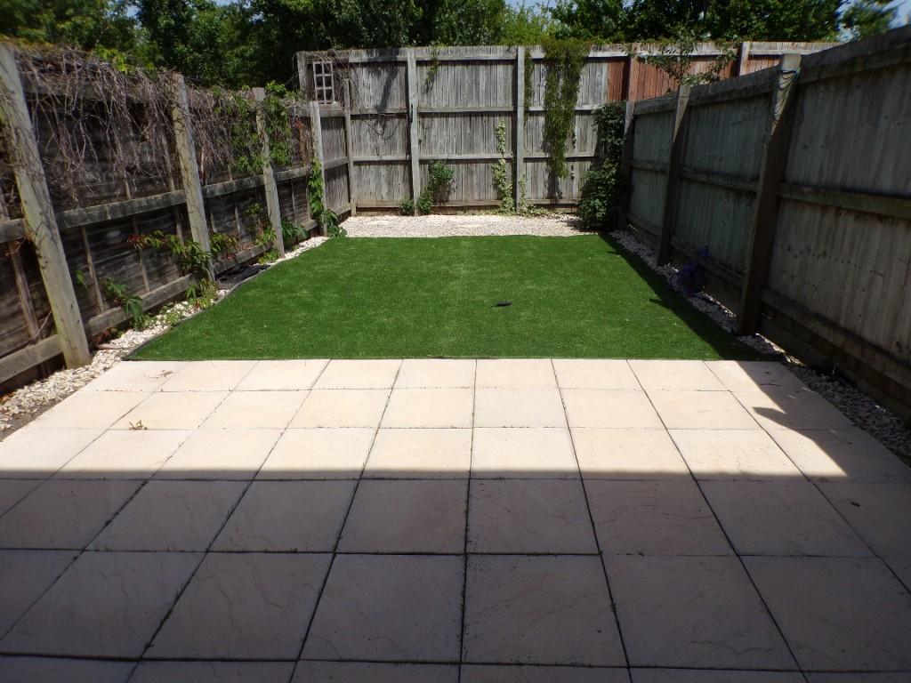 REAR GARDEN (2)