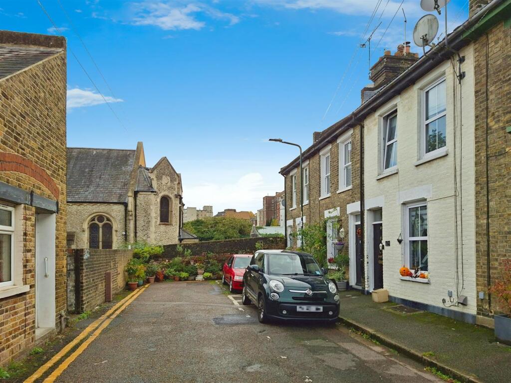 St Bartholomews Terrace