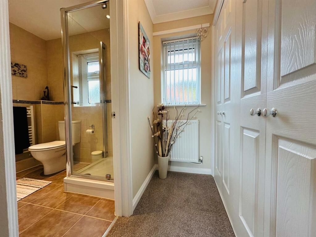 Dressing Room &amp; Ensuite