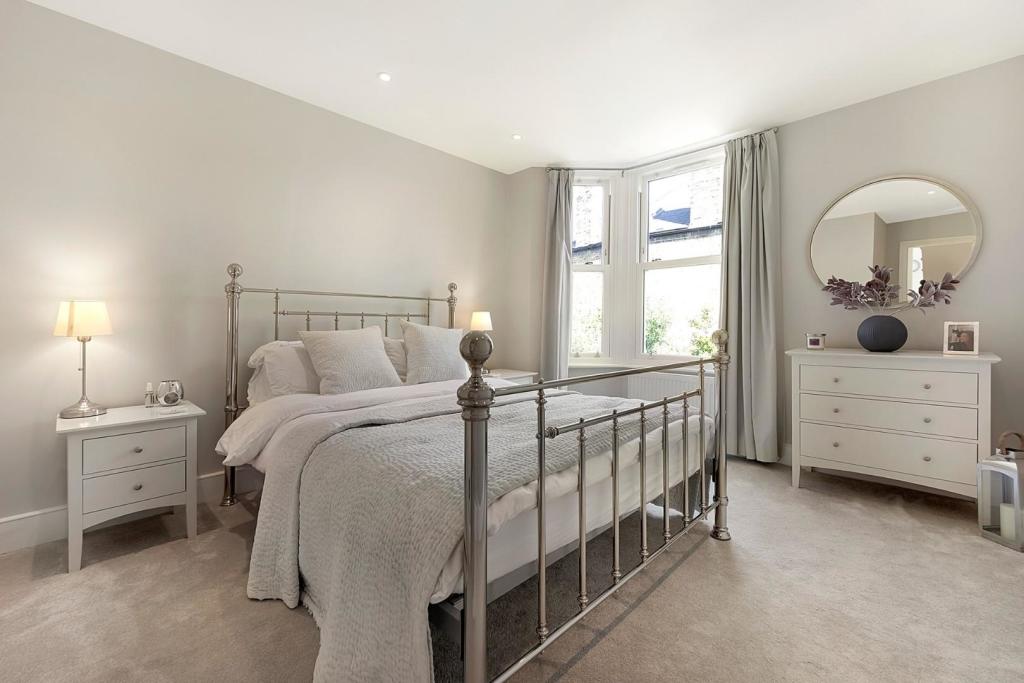Bedroom Three.jpg