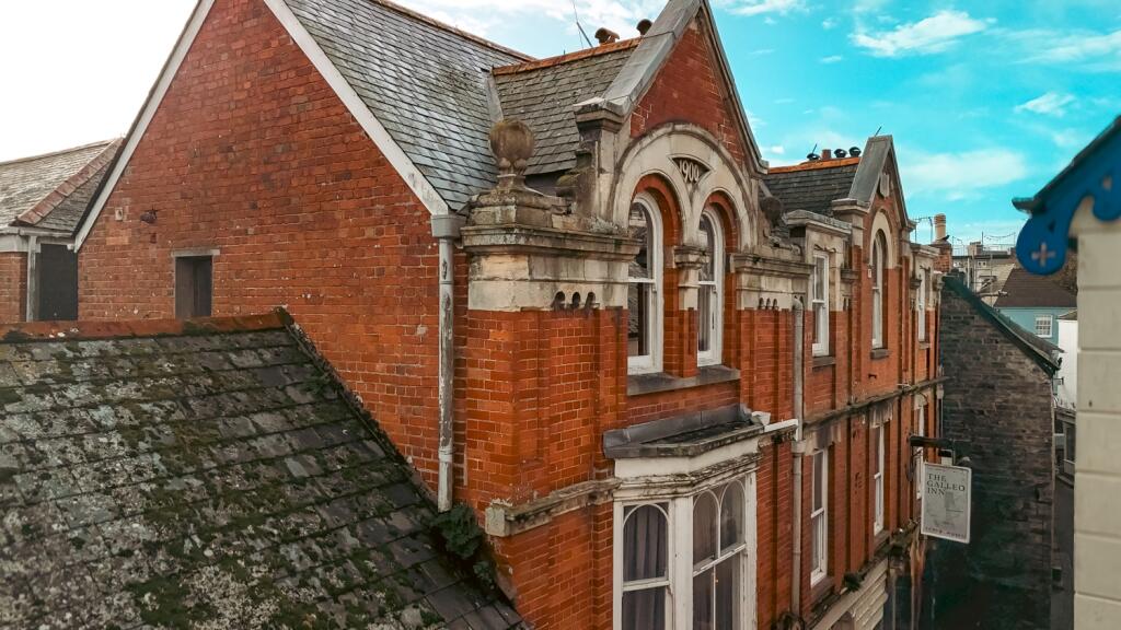 DJI_20251106102221_0456_D