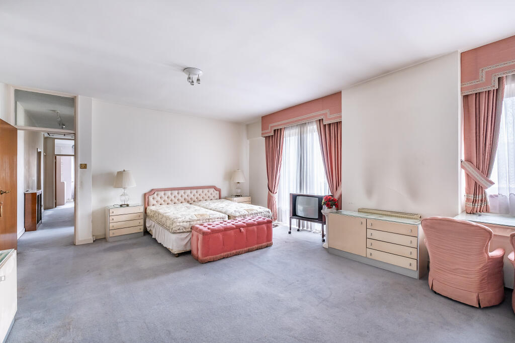 Main Bedroom v2