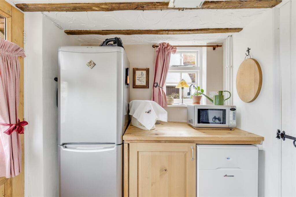 Thorncote Road 4-26.jpg