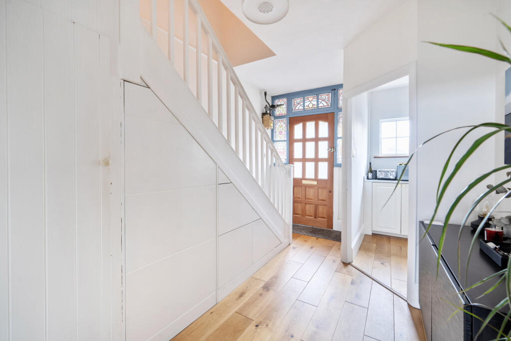 1383371-4-691c9e4...