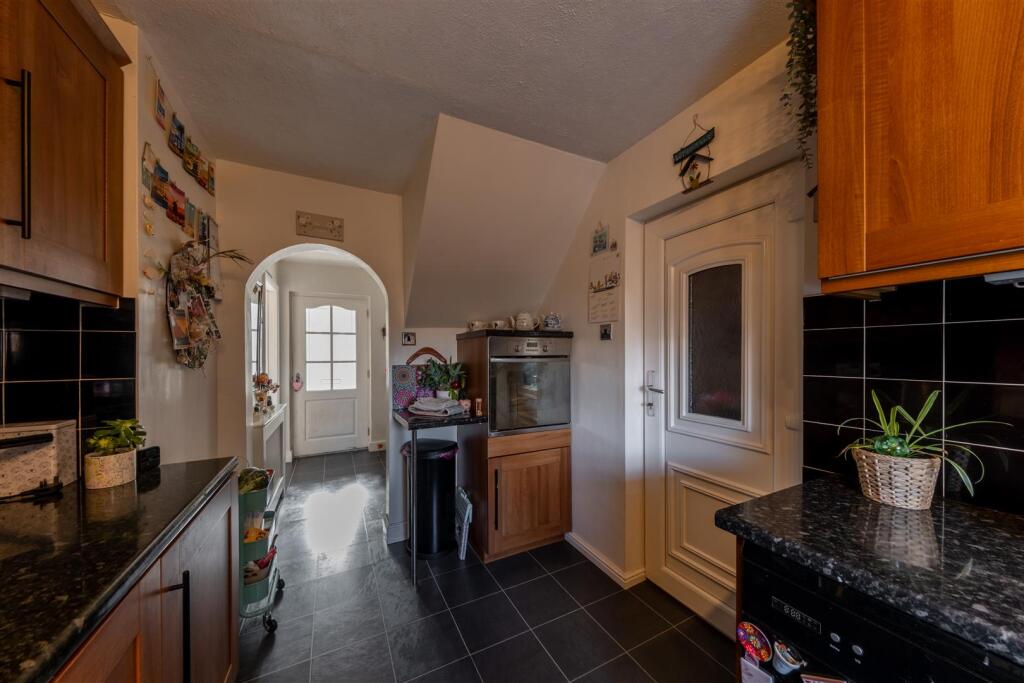10 Dunham Road--003.jpg