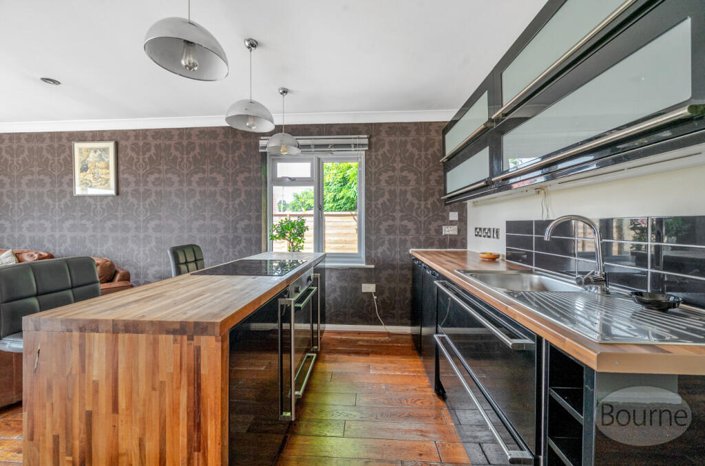 eb1a064c-eab9-42b...