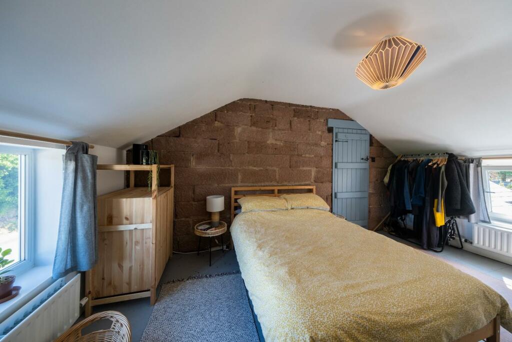 1 Beaconsfield Cottages-019.JPG