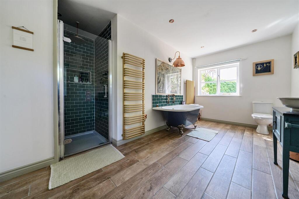 Downstairs Bathroom