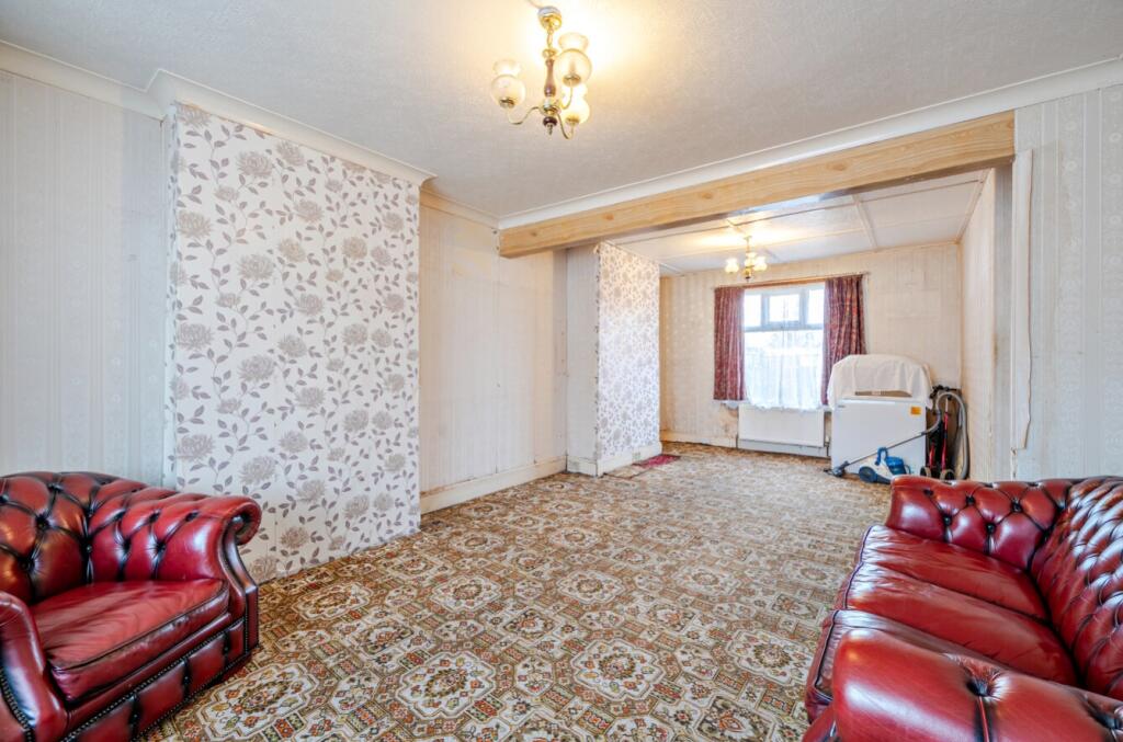 1395380-6-695cdc7c30996