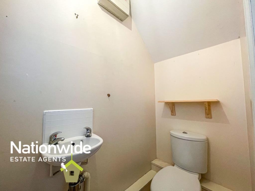 Ground floor WC