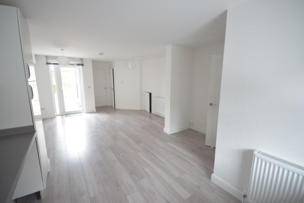 Open Lounge/Kitchen areas