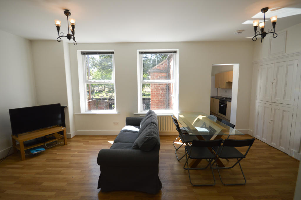 Lounge 1