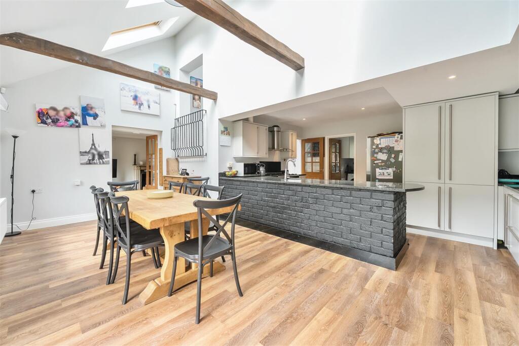 Kitchen Dining Room.jpg