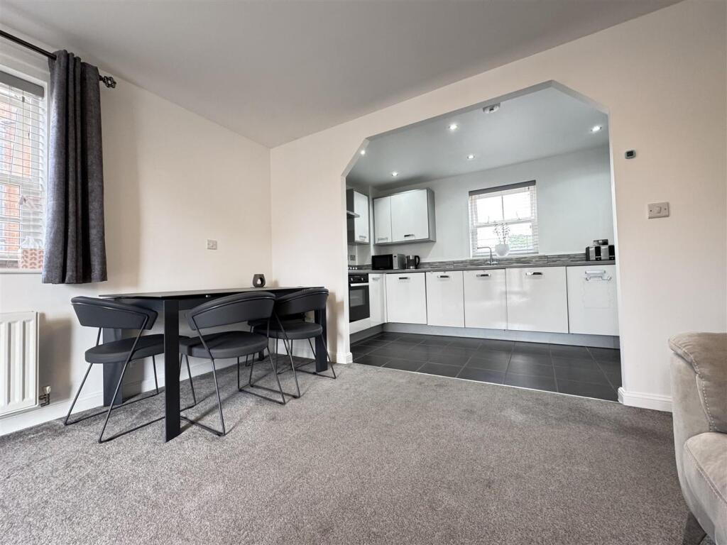 IMG_3793 (Large).JPG