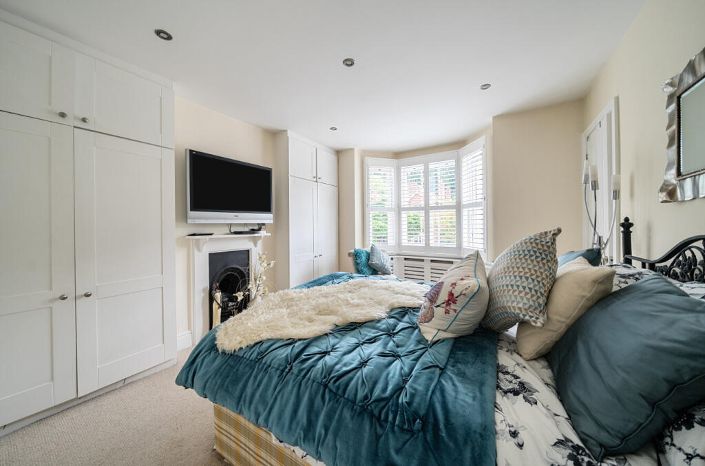 1326217-11-687525...