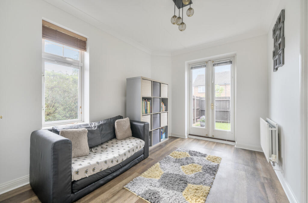 1362893-8-68de5ae...