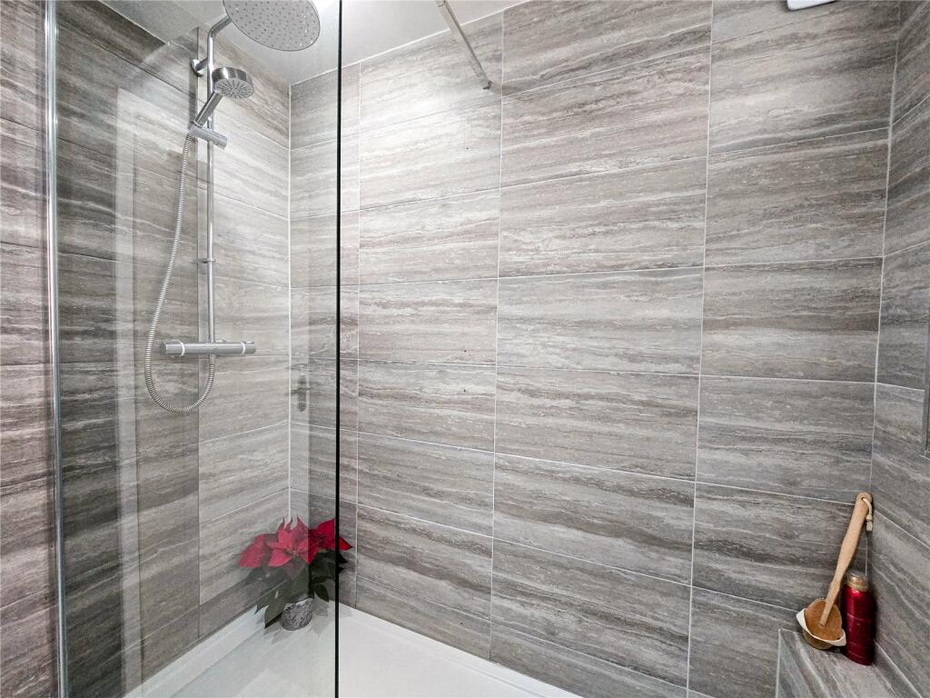 Large Shower