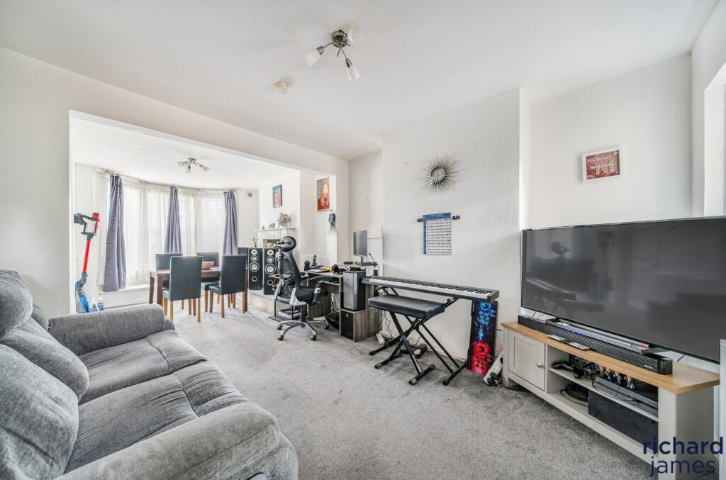 bf2cbb49d5db49ef8a9be811c9e10546